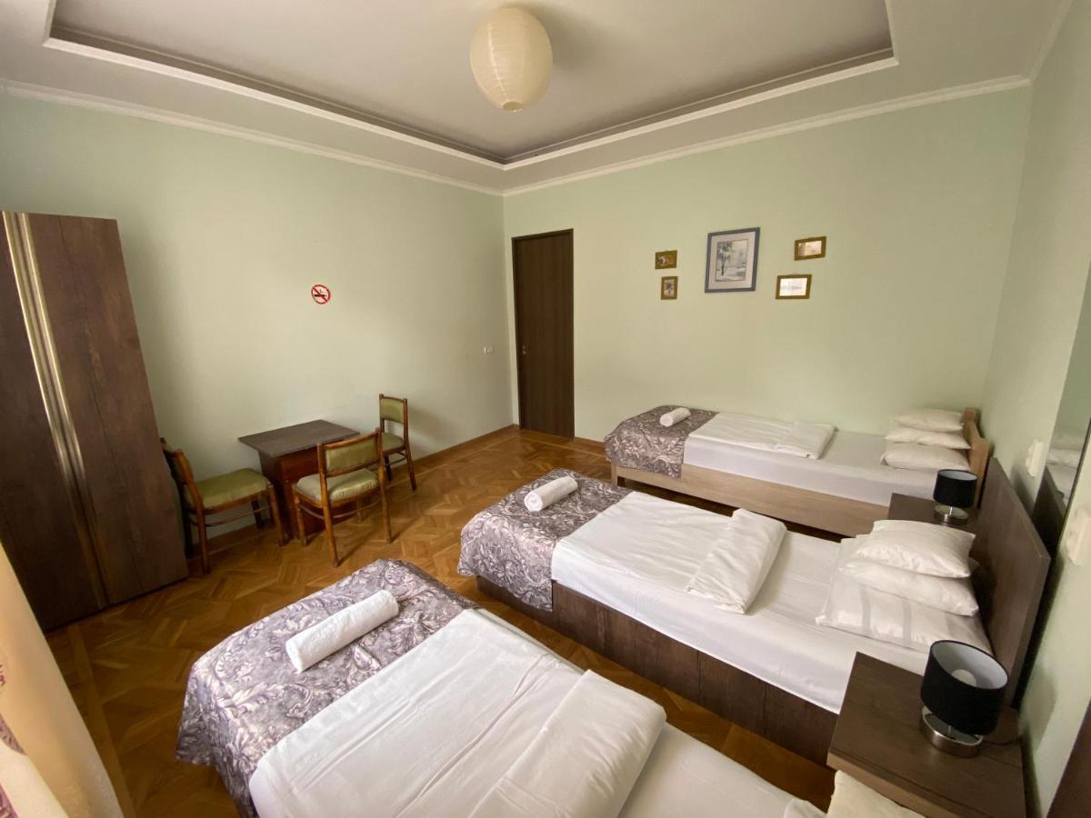Aloft House Hotel Кутаиси Екстериор снимка