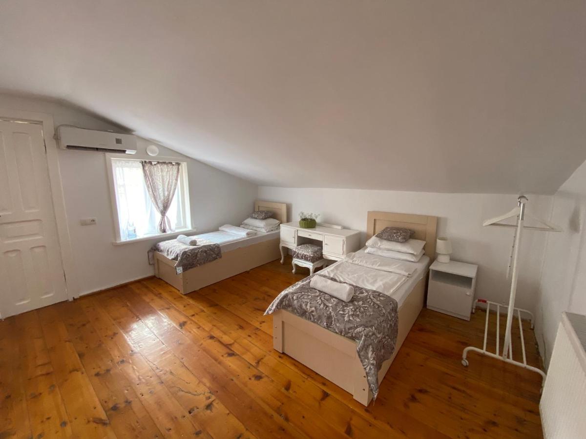 Aloft House Hotel Кутаиси Екстериор снимка